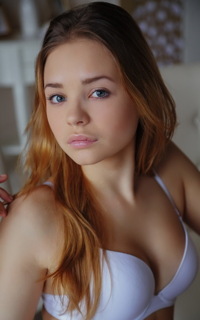 Шлюха Лара 33721